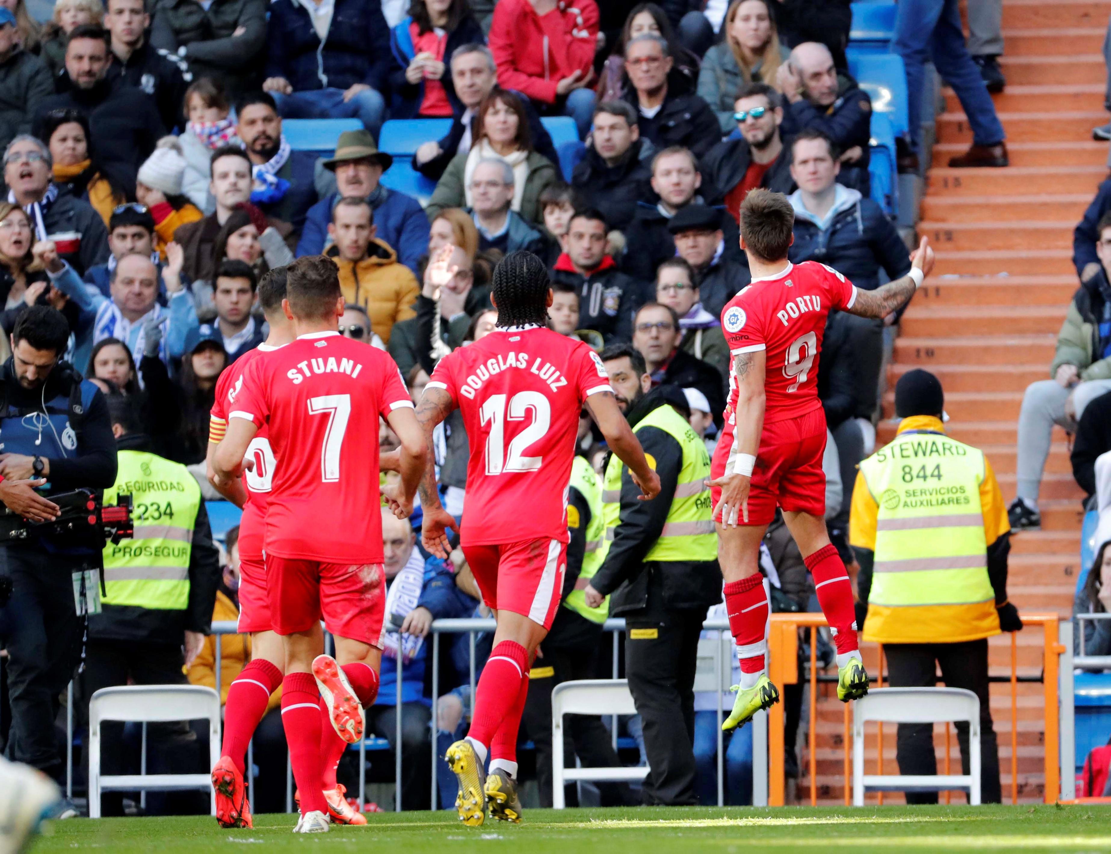 努力平衡自 努力平衡自